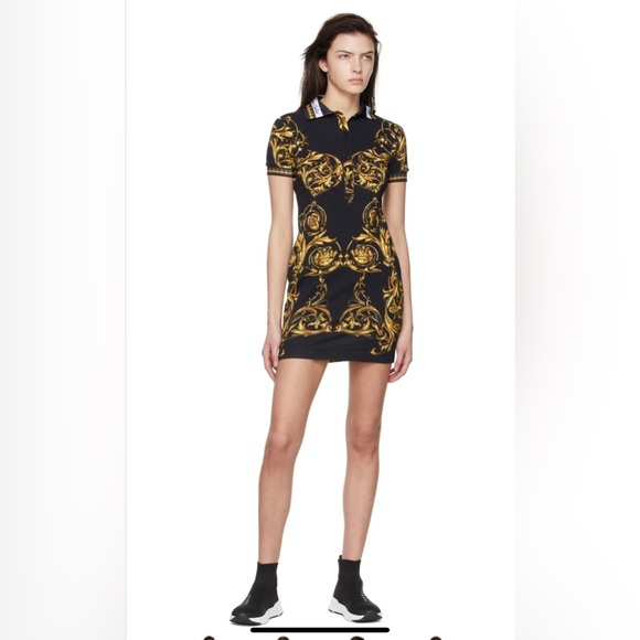 HOST PICK⭐️Versace Regalia Baroque Dress 🖤💛 - Picture 12 of 12